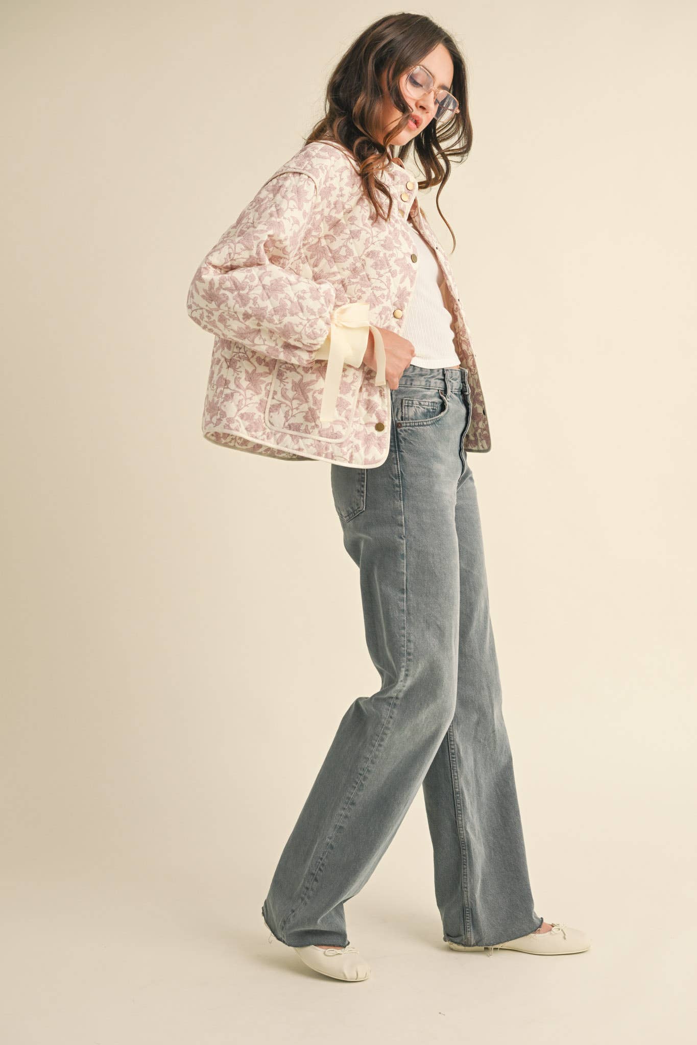 FLORAL QUILTED JACKET WITH RIBBON DETAIL MJK3622