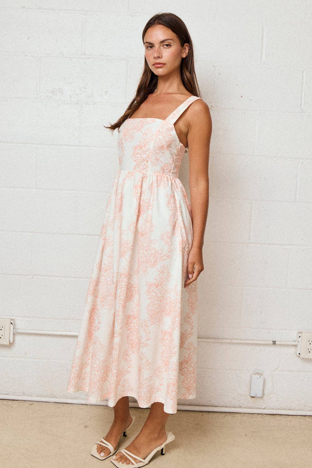 Chloe Sleeveless Midi Dress