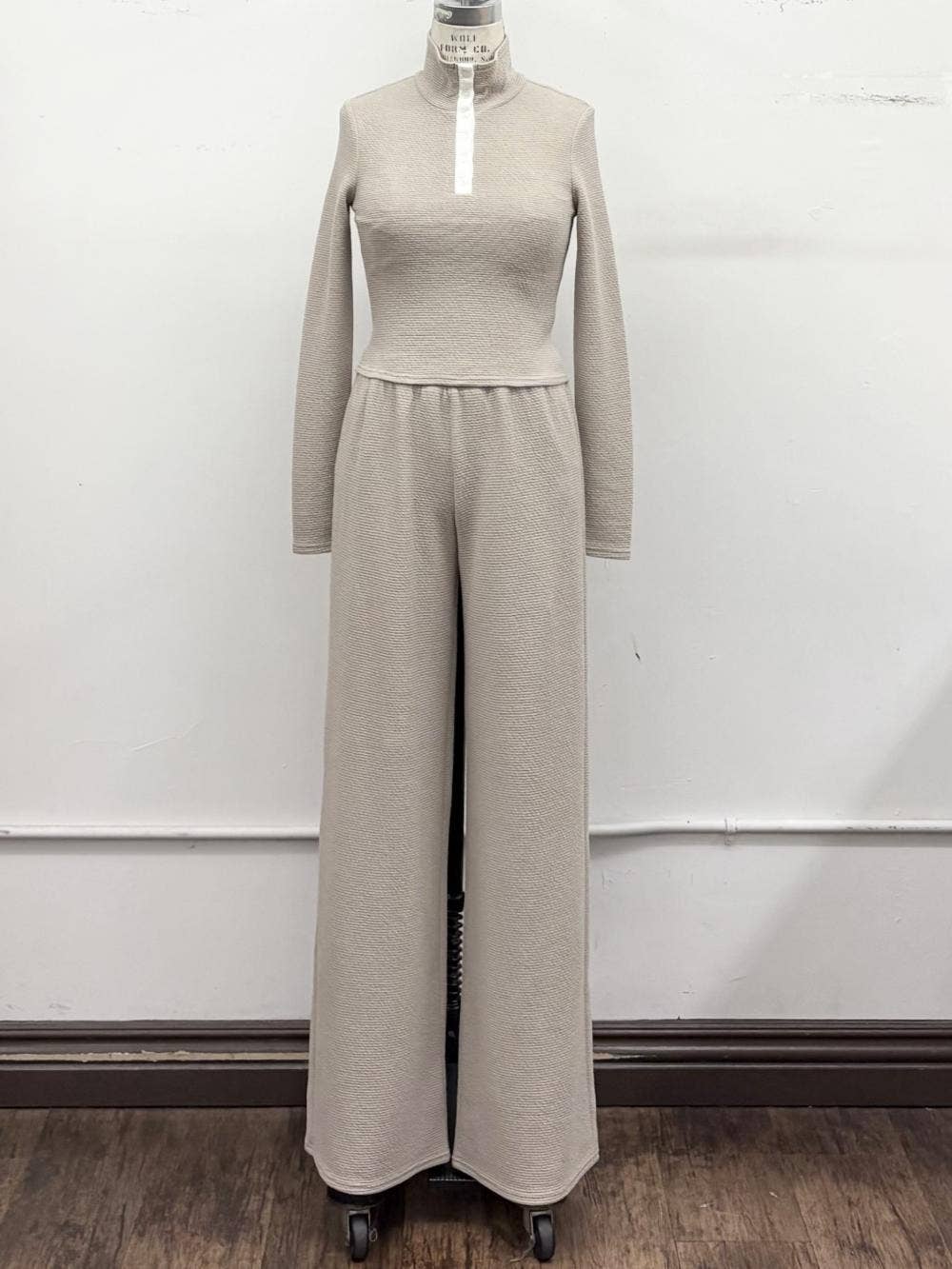 Textured Knit Lounge Pant Set