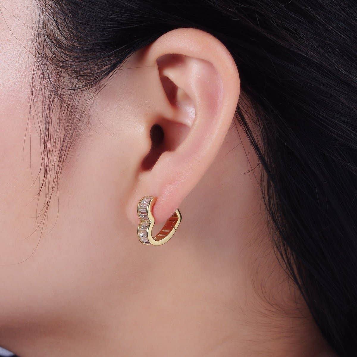 14K Gold Filled 15mm Clear Baguette Lined Heart Huggie Earrings