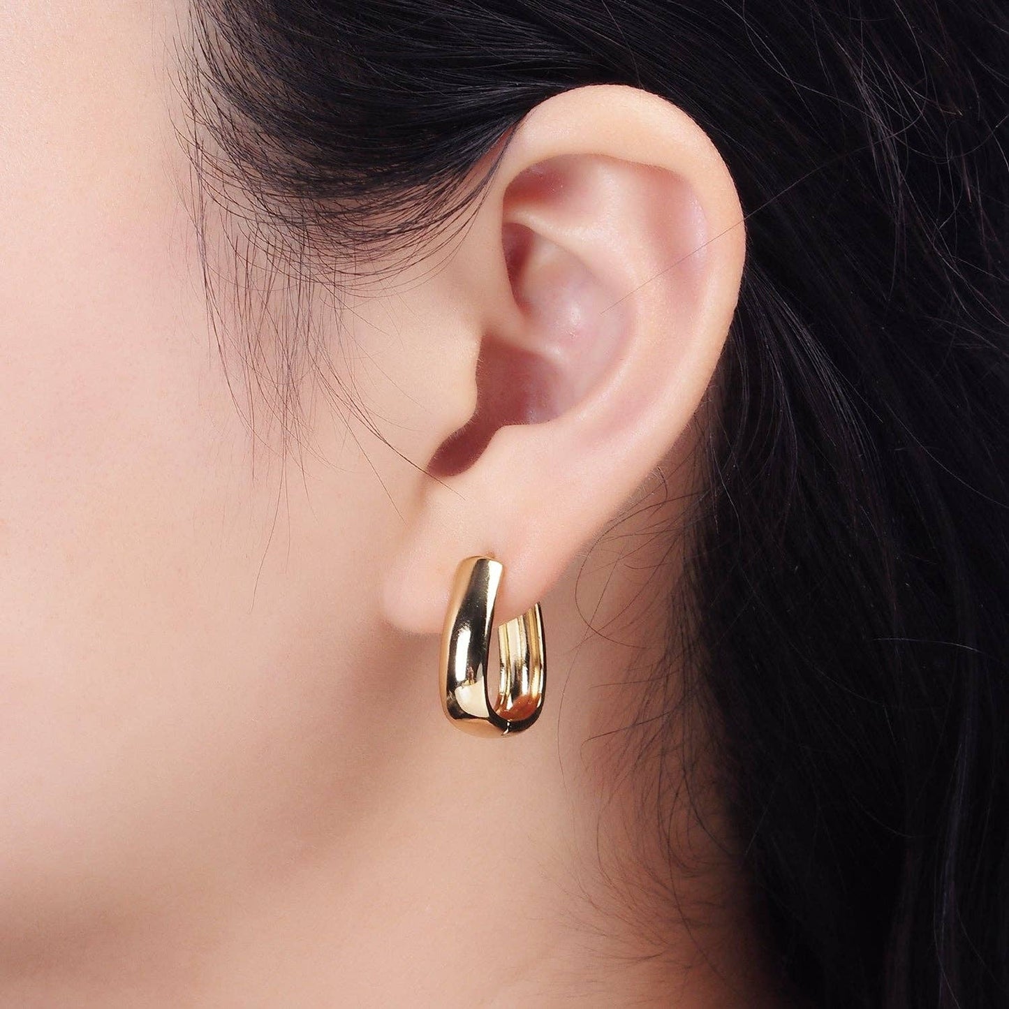 14K Gold Filled 20mm Minimalist Band Triangle Huggie Earring