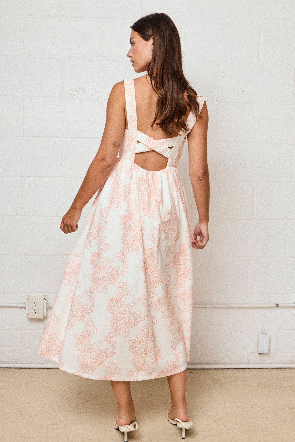 Chloe Sleeveless Midi Dress